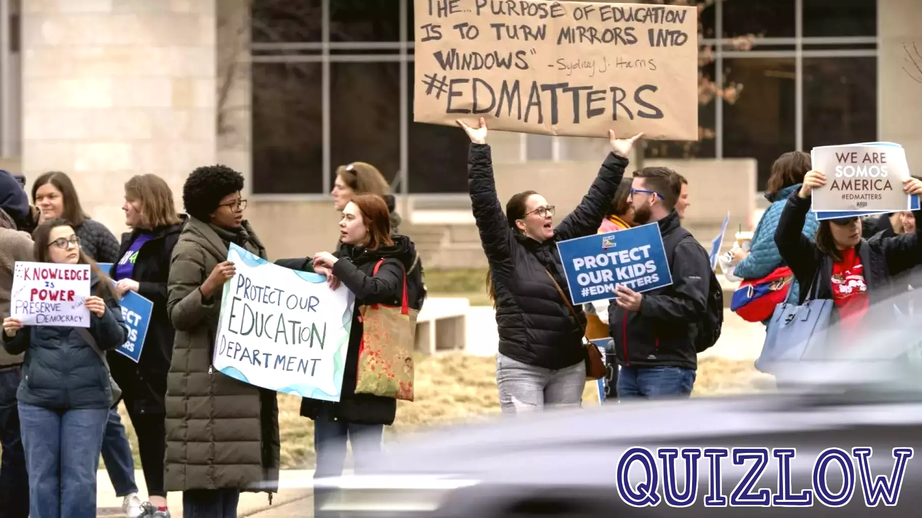 Department of Education Employees Clean Out Desks After Layoffs